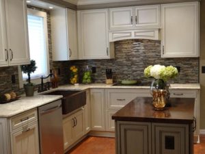 Two-Tone Kitchen Cabinets: The Latest Design Trend