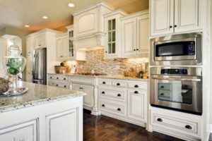 Trending Kitchen Cabinet and Countertop